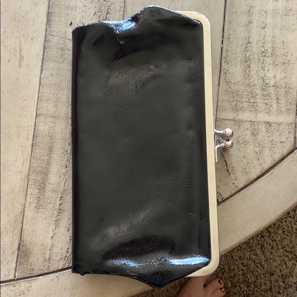 Wallets - Picture 6 of 11